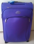 paars koffertje handbagage