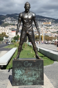 Puur op reis, Ronaldo in Funchal