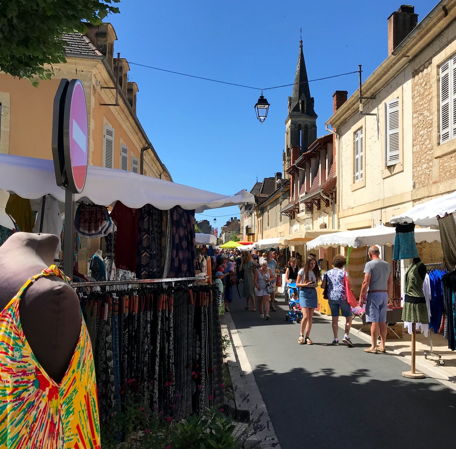 Markt in de Dordogne, Frankrijk ©puuropreis