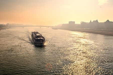 Donau in Boedapest ©dana_tentis_pixabay